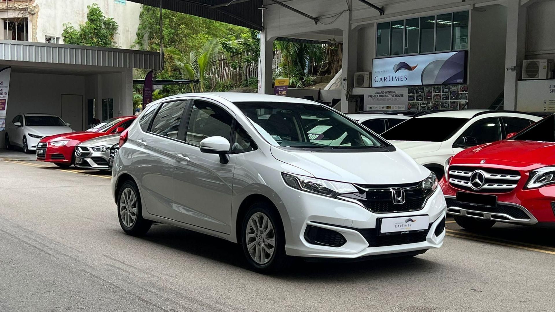 Compact Cars Perfect for Singapore’s City Traffic